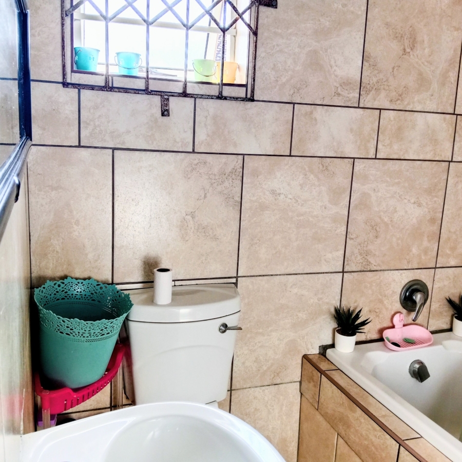 2 Bedroom Property for Sale in Haven Hills Eastern Cape